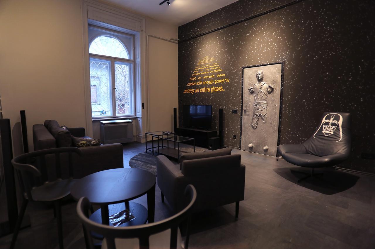 D.Five Galactic Apartment Budapest Kültér fotó
